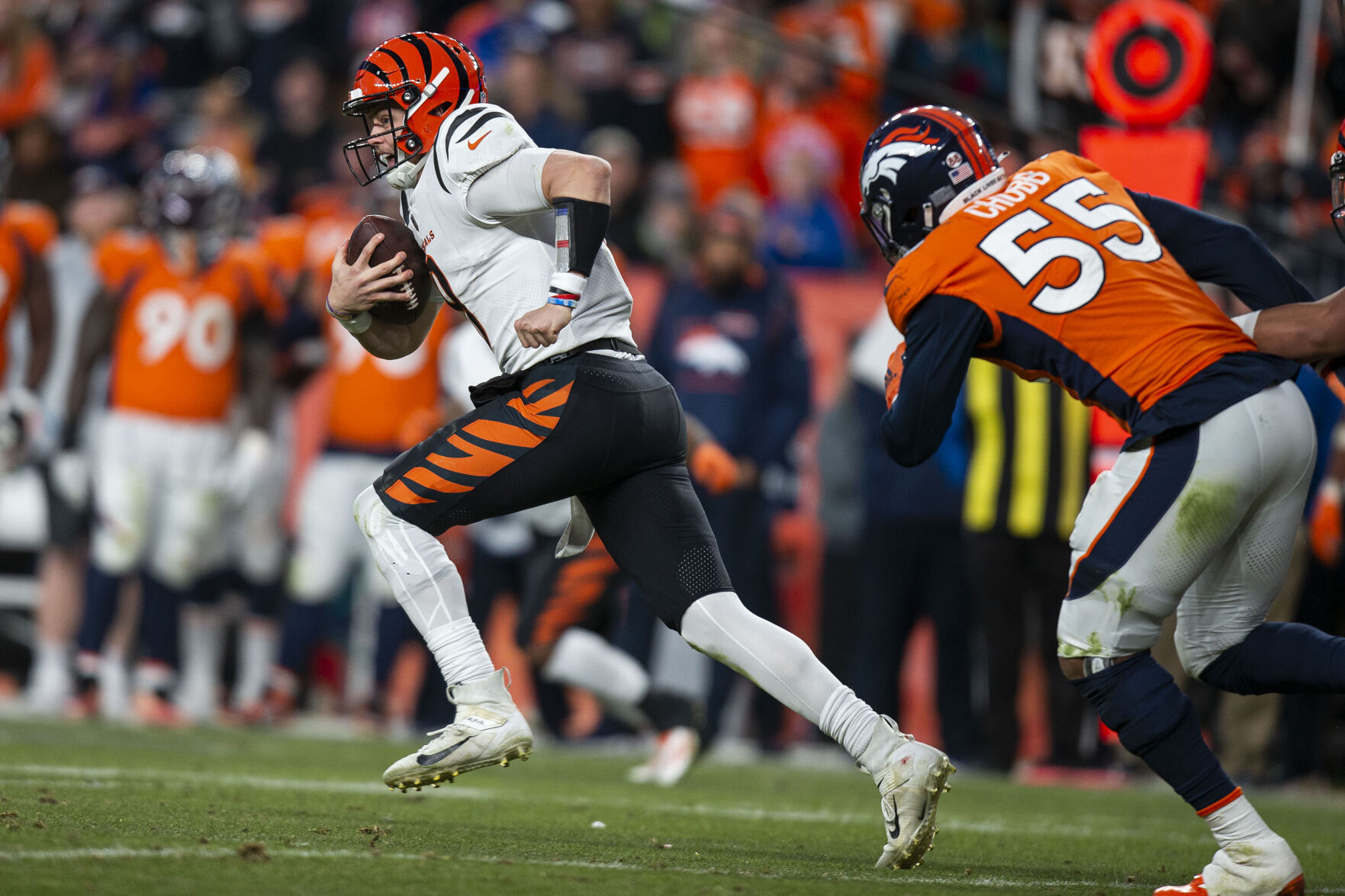 122021-s-dg-BroncosBengals23.JPG